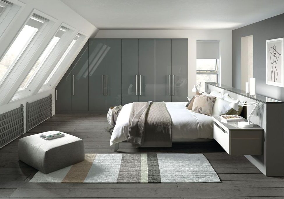 Dust Grey Gloss Derwent